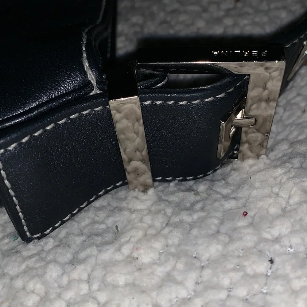 PERLINA Shoulder Bag — Leather — BEAUTIFUL!!!